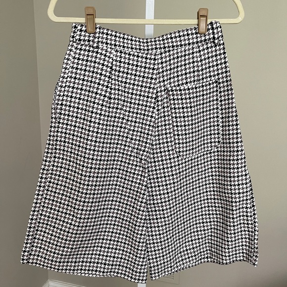 BAUM UND PFERDGARTEN NATASJA SHORTS - Picture 6 of 7